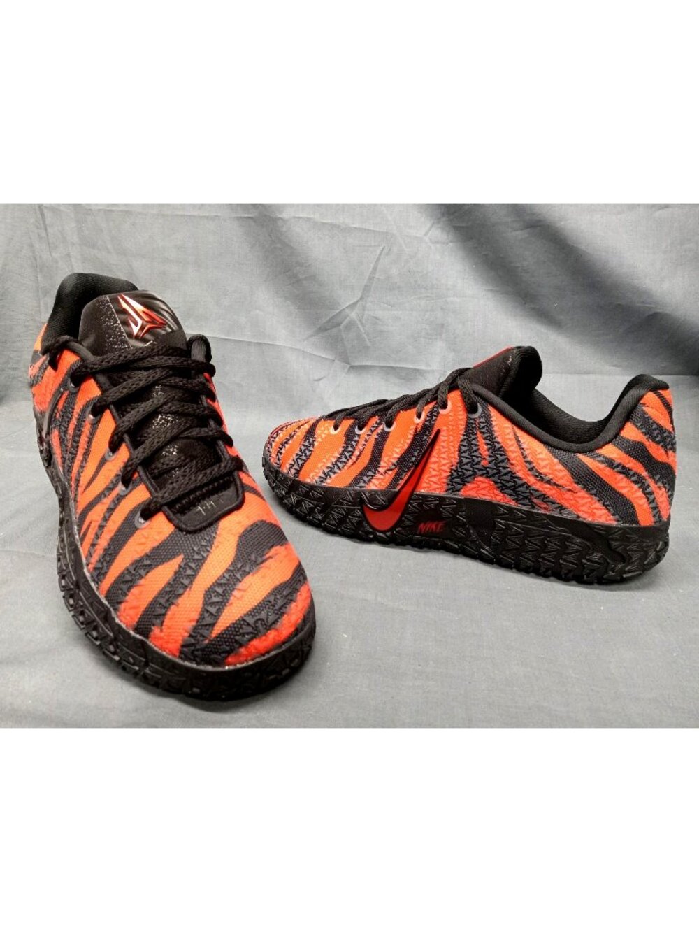 Nike Ja 3 Animal Pack Tiger (GS) Safety Orange Black Boys Size 4 NEW NO BOX!